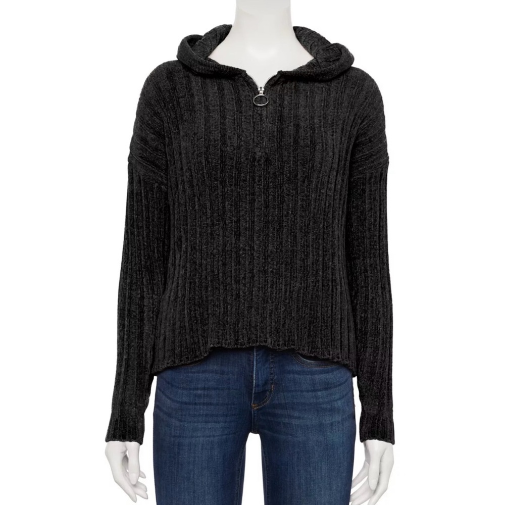 Pink Republic Women's Chenille Quarter Zip Hoodie. Black. Size- medium. NWT